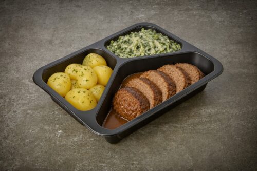 gebraden-gehaktbal-met-andijvie-a-la-creme-en-aardappels.jpg