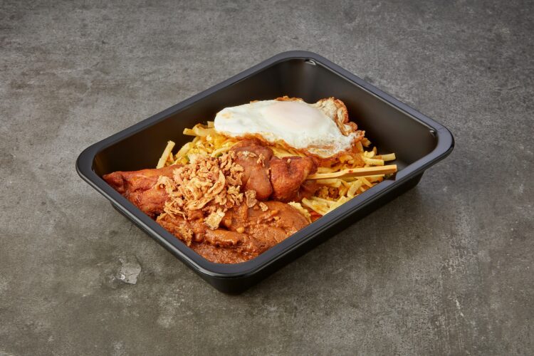 kipsate-met-bami-en-gebakken-ei.jpg